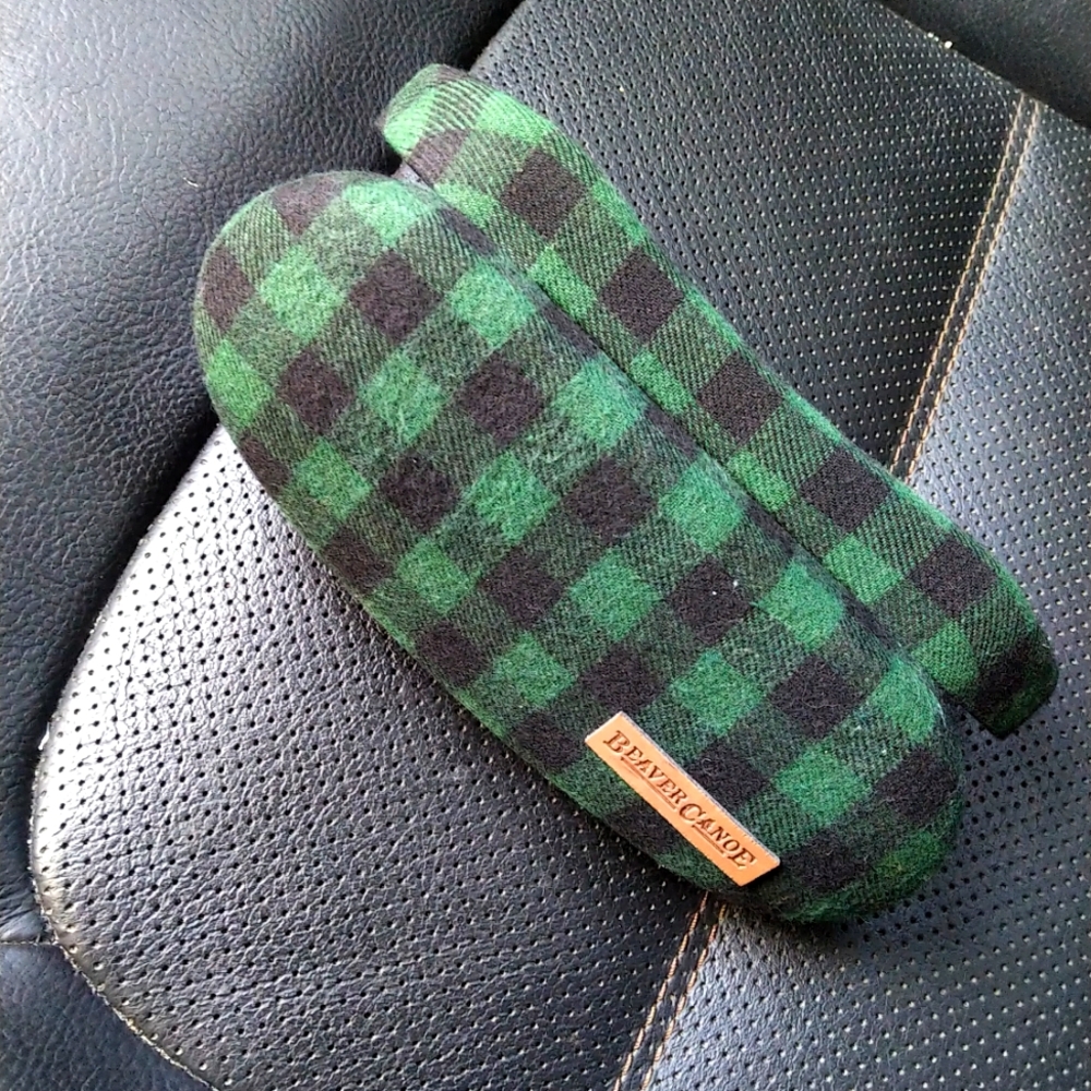 Beaver Canoe glasses case